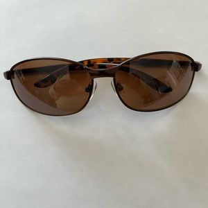Foster Grant unisex Sunglasses